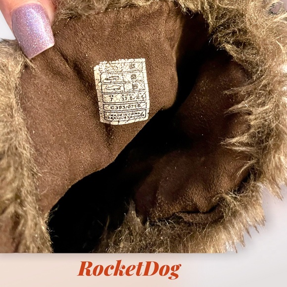 Rocket Dog Soft BROWN BOOTS w/ RED PLAID Contrast & FAUX FUR Trim Size 7 🚀🐕👢 - Picture 8 of 10